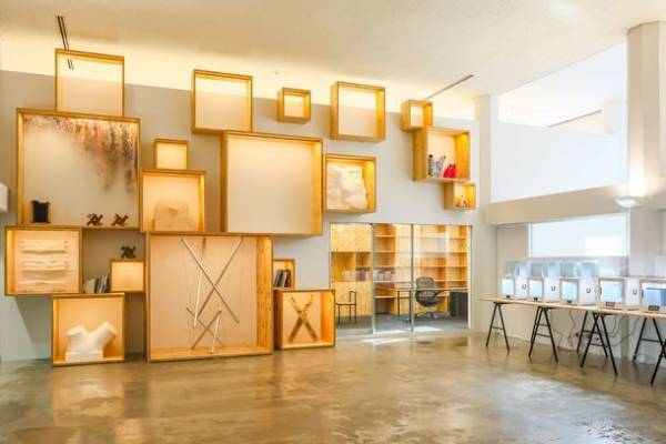 東京大学×積水ハウス「国際建築教育拠点(SEKISUI HOUSE - KUMA LAB)」　世界最高峰の「デジタル×建築」研究施設 「T-BOX」を新設隈 研吾・特別教授を中心に、次世代の人材育成および住宅イノベーションの実現へ