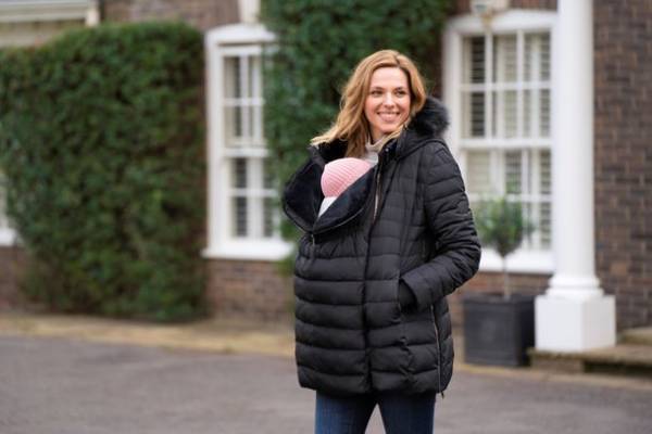 イギリス王室やセレブご用達のマタニティウェアブランド「Seraphine」からRDS認証取得のマタニティコートが登場！10/20より開催の阪急うめだ本店ポップアップストアにて販売開始