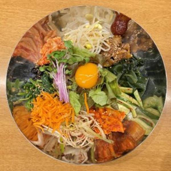 【注文率ほぼ100％の名物サムギョプサルが今だけ半額！】今年10月西宮初上陸、情緒漂う空間で新鮮野菜の韓国料理に舌鼓『韓国食堂 韓味楽グランドオープン！』