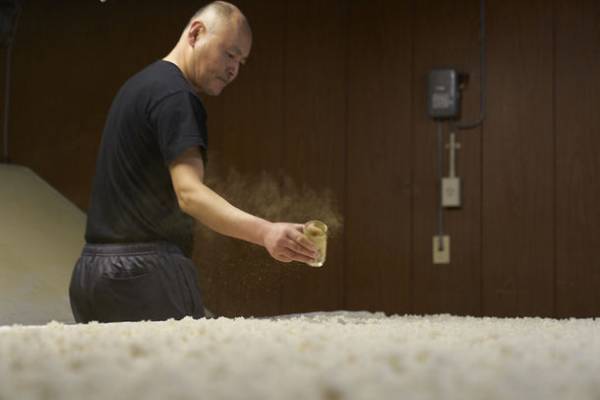 コロナで深刻な打撃を受けた江戸時代末期から続く酒蔵の挑戦　福岡県の小さな酒蔵の新商品が世界的なパッケージデザイン賞に挑戦しBronze Awardを受賞