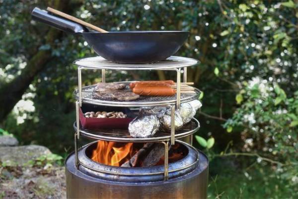円筒型焚火台で料理を楽しめる、新発想の焚火台用ゴトク『SINOBIRING(シノビリング)R』10/29(金)発売！