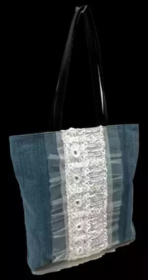 Yukiko Hanai　Yukiko Hanaiは、今年で50周年を迎えます