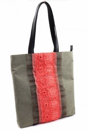 Yukiko Hanai　Yukiko Hanaiは、今年で50周年を迎えます