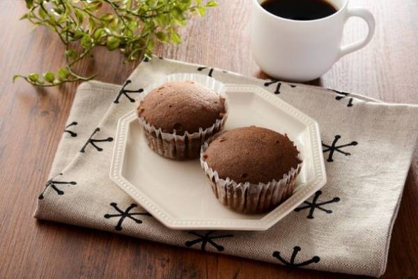 ナチュラルローソンで「オイルの魅力フェア」開催　“脂肪燃焼体質化”を促すMCTオイル配合商品10種類が新登場　期間：2021年10月26日(火)～11月29日(月)