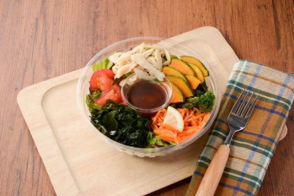 ナチュラルローソンで「オイルの魅力フェア」開催　“脂肪燃焼体質化”を促すMCTオイル配合商品10種類が新登場　期間：2021年10月26日(火)～11月29日(月)