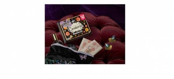 『ANNA SUI×ソフィ(R)』、生理用ナプキンに新パッケージ登場　コスメのようなデザインで、生理中でも気分があがる