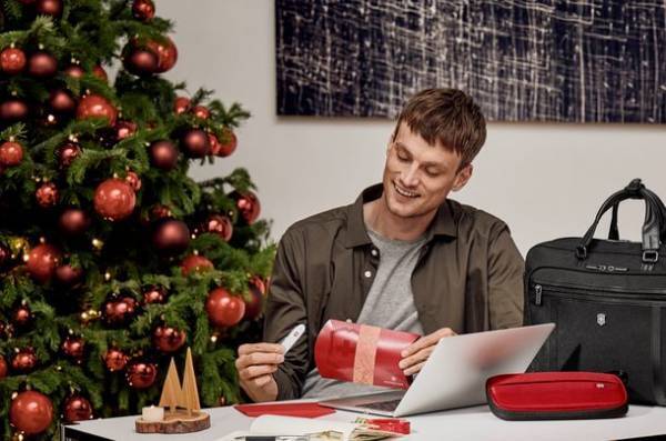 大切な人にビクトリノックスのギフトを　11月3日よりホリデーキャンペーンスタート！