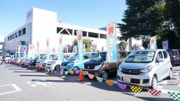 2日間限定 新車購入特別金利0.00％キャンペーン「ロイヤルのクルマ展示即売会」を11月6日・7日の2日間、イオン南松本店にて開催