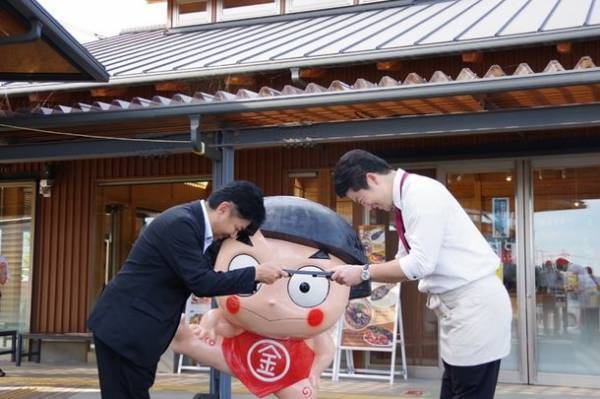 関東・東北エリア道の駅ひんやりスイーツ総選挙2021にて道の駅 足柄・金太郎のふるさとの「足柄茶クリームパフェ」が関東エリア第1位に輝きました！