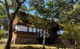 団体専用列車「楽」による「ワーケーショントレイン」体験プランを発売します～「近鉄・伊勢志摩ワーケーション」に移動時のリモートワーク環境をプラス～