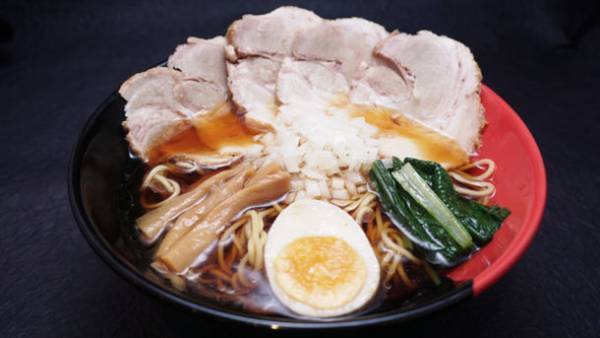 ≪地元応援≫高尾山・権現茶屋のあの味をご自宅で！八王子の製麺所が「Makuake」にて、こだわり自家製麺八王子らーめん満喫セットを販売開始！