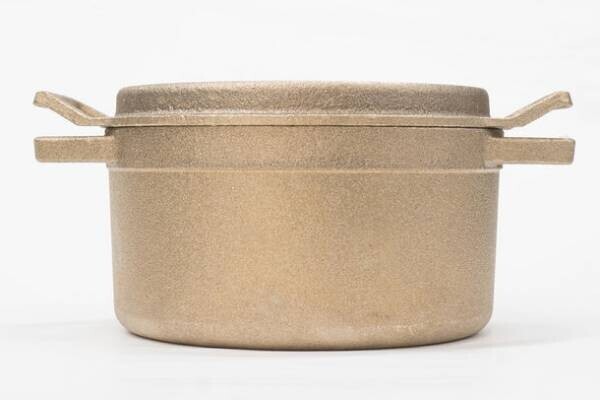 銅合金製鋳物鍋「tefu-tefu てふてふ」　11月7日『鍋の日』にシェラトン・グランデ・オーシャンリゾートにて販売開始