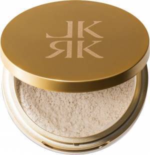 レカルカ、イメージモデルに美香を起用した『イルミネイトパウダー』11月4日、銀座・渋谷で先行発売　～自分用やギフト用にも最適なホリデーキット同時リリース～