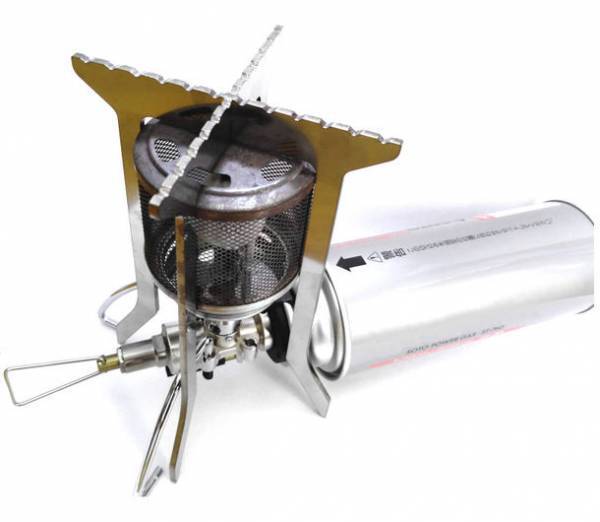 冬のアウトドアにぴったり！捨てていたガスランタンの排熱を有効活用する「ガスランタン用ゴトク」が11月10日発売