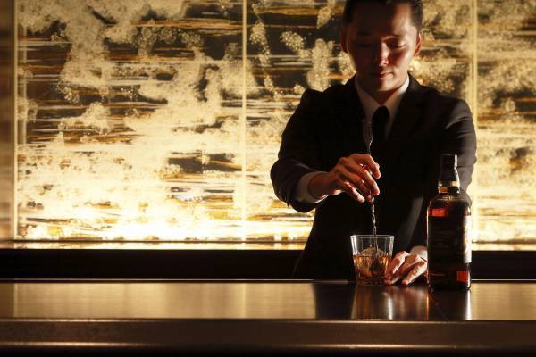 ノスタルジックなバーでテイスティングを愉しむ大人時間ジャパニーズウイスキーフェア　開催中