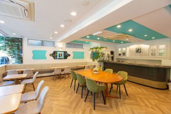 箱根湯本温泉　須雲川沿いのカフェ『花車』が2021年11月リニューアル！［2030 SDGs公認ファシリテーター］の資格を持つ若女将監修のコンセプトとメニュー構成で新たにオープン