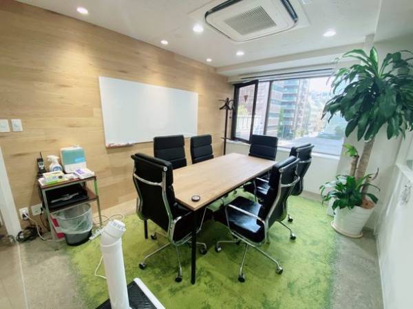 森友通商、次亜塩素酸水「モーリス」を過剰噴霧した場合の空気中塩素濃度を計測