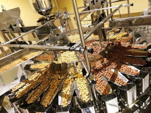 【メディア掲載のお知らせ】TBSテレビ『櫻井・有吉THE夜会 2時間スペシャル(2021年11月11日(木)放映回)』で3G CAREの人気商品「U.S.スーパーフード(ミックスナッツ)」が放映されました！