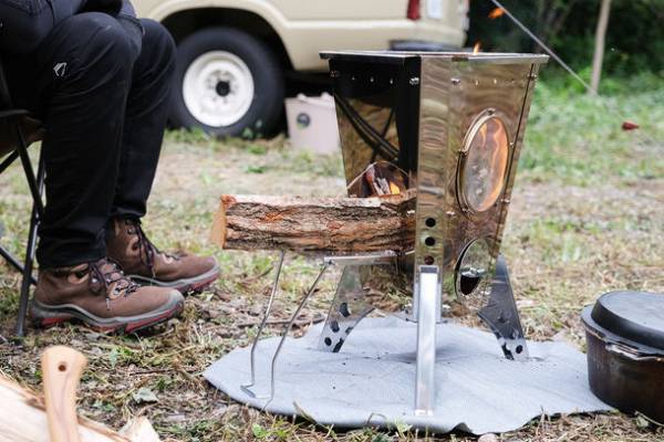 『熱ダメージ0(ゼロ)』　フィールドフレンドリーという考え方から生まれた新しいストーブ「tab. Field Stove Trigon(トリゴン)」2021年11月25日予約受付開始