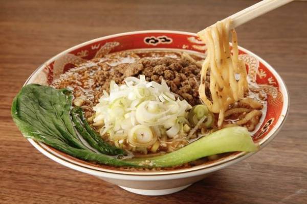 12月7日グランフロント大阪南館7Fに、あの人類みな麺類グループの「担担麺専門店」が復活！
