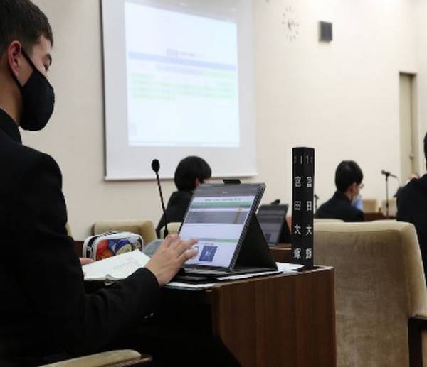 第16回マニフェスト大賞　優秀マニフェスト推進賞(議会部門)受賞！(取手市議会・取手市議会事務局)「デモテック＆音声テック」ICT・AI・住民・議会による新しい民主主義の創造が評価