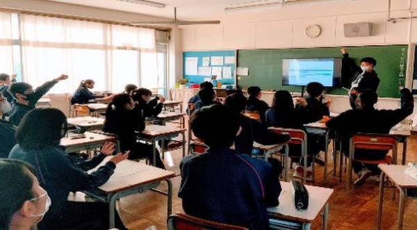 第16回マニフェスト大賞　優秀マニフェスト推進賞(議会部門)受賞！(取手市議会・取手市議会事務局)「デモテック＆音声テック」ICT・AI・住民・議会による新しい民主主義の創造が評価