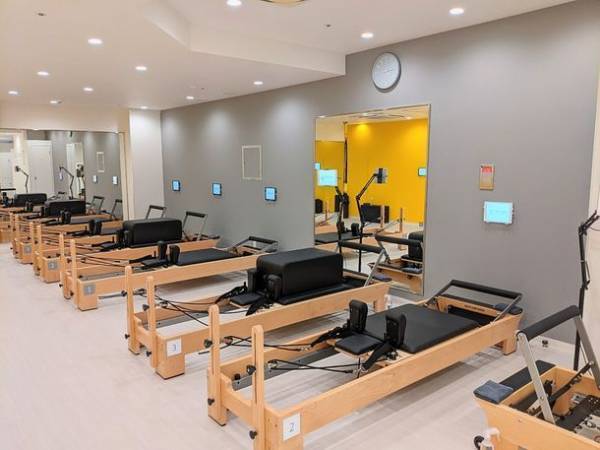 マシンピラティス×ボディメイクの「URBAN CLASSIC PILATES」大森店が2021年12月10日オープン！～超先行入会キャンペーン＆オープン前見学会開催～