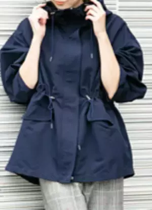 内田理央も喜びいっぱい！「今の時期に重宝しそう♪」シルエットが大人キレイなマウンテンパーカー！TOKYO FM「Qoo10 presents 内田理央の明日、なに着よ？」