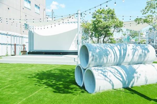 下北沢駅前に本格的な薪テントサウナが期間限定で登場