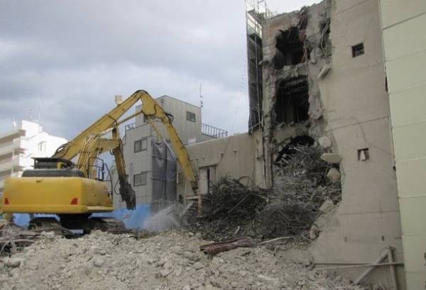 映像講義×チャット質問対応によるハイブリッド講習会「建築物石綿含有建材調査者講習会」を2022年1月より全国各地で開催予定！