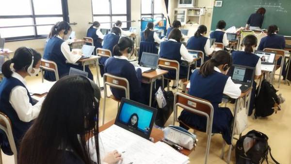 オンライン英会話CHATTY　育英西中学校にオーダーメイドレッスンを導入　96.5％の生徒が「英語力の向上に役立つ」と実感