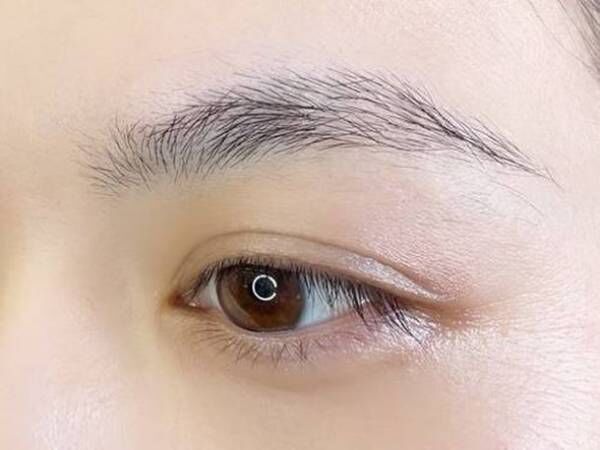 あなたのタレ眉を ハリウッド女優眉に変身 ソシエ アイビューティ新眉毛パーマ ブロウリフト 誕生 21年11月30日 ウーマンエキサイト 2 4 あなたのタレ眉を ハリウッド女優眉に変身 ソシエ アイビューティ新眉毛パーマ ブロウリフト 誕生 21年11月30日 ウーマンエキサイト 2 4