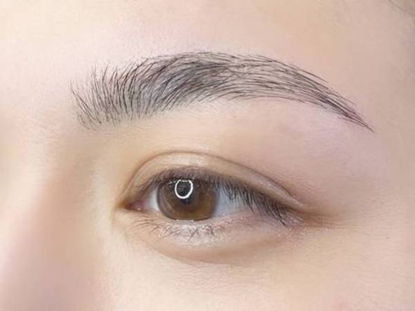 あなたのタレ眉を、ハリウッド女優眉に変身！ソシエ アイビューティ新眉毛パーマ「ブロウリフト」誕生