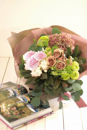 日比谷花壇、デリバリーサービス『Uber Eats』を2021年11月25日（木）から、都内３店舗で導入