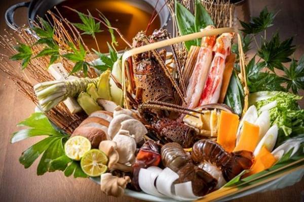 【泊まれる「隠れ家料亭」】「湯河原温泉おやど瑞月」にて伊豆の伊勢海老を中心とした特別懐石プランを12月1日(水)より販売開始