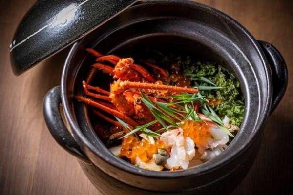 【泊まれる「隠れ家料亭」】「湯河原温泉おやど瑞月」にて伊豆の伊勢海老を中心とした特別懐石プランを12月1日(水)より販売開始