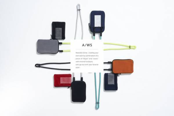 ガシェット専用ケースOMEメーカーが立ち上げたオリジナルブランド【AMARIO】が話題！さらに東京都営地下鉄3線のつり革広告キャンペーンを実施