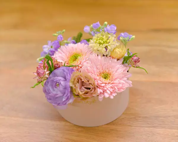 都内斎場に新たに花の自動販売機を設置故人を偲ぶ新たな花贈りスタイルとして「フォーエバーフラワー」を11月27日(土)から販売開始