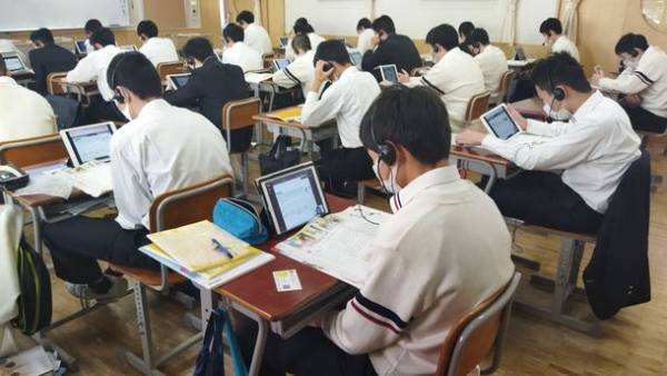 オンライン英会話CHATTY　上宮学園中学校にてレッスン実施　95.0％の生徒が朗読の上達を実感