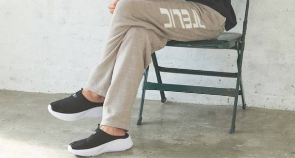 リカバリー フットウエアのTELIC(テリック)が、新しいプロダクトライン「TELIC RECOVERY WEAR」(テリック リカバリー ウエア)を2021年12月下旬から発売　2021年12月1日(水)から3日(金)まで東京ビッグサイトで行われる「SPORTEC2021」で製品のリリースをします　～今日の疲れ、着て回復～