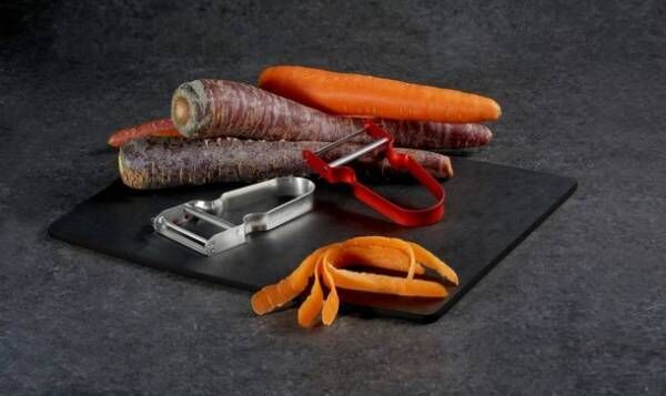 ビクトリノックス、果物や野菜の皮を簡単に剥ける「REXピーラー」3コレクションを12月3日販売開始