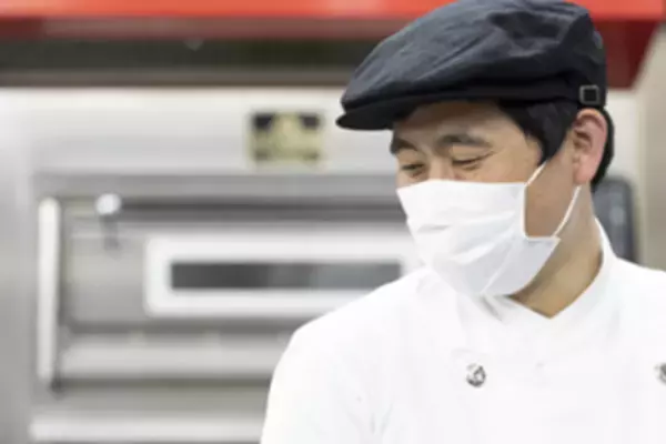 わずか60分で売り切れ！パティシエが1095日かけてたどり着いた「3年ごしのきみのチーズケーキ」12月1日(水)よりクリスマス限定セットを予約開始！