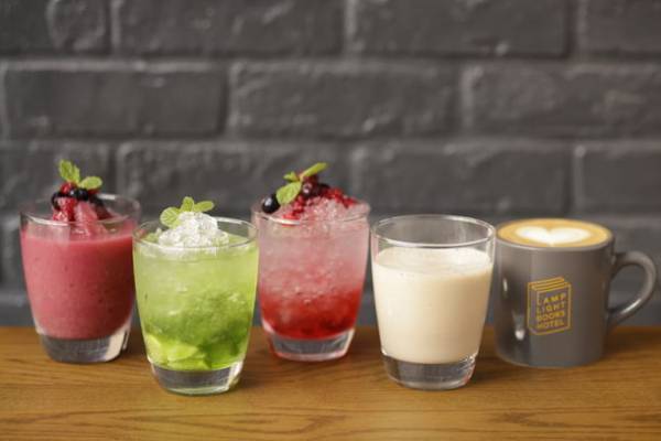 本の世界を旅するホテル。『ランプライトブックスホテル福岡』開業　本と出会えるブックカフェもオープン