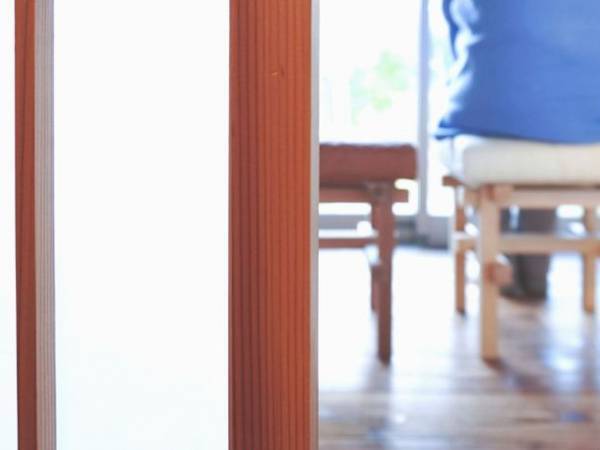 オリジナル家具「木と和紙の椅子シリーズ」より【紙木折々―しきおりおり―】が12月10日に販売開始！　～伝統の新たな一歩～