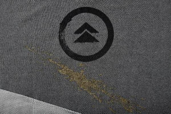 ゲームカルチャーブランド「GRAPHT GAMING LIFE」よりPlayStation(R)4及びPlayStation(R)5用オープンワールド時代劇アクションアドベンチャーゲーム『Ghost of Tsushima』(ゴースト・オブ・ツシマ)公式ライセンスアパレル第2弾を12月10日より販売