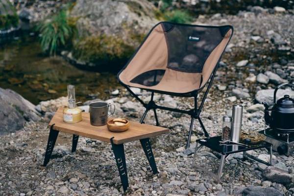 機能性を追求した末の六角形！新発想の『ウッドテーブル』＆『ウッドストーブ』2022年1月28日までMakuakeにて先行予約受付開始