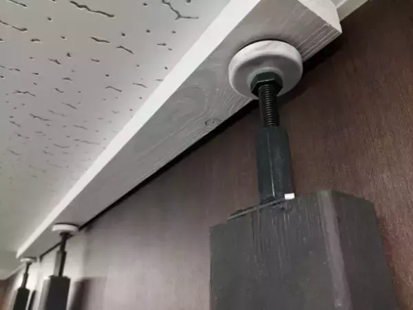 工業用アジャスターボルト老舗メーカー、ダイワアドテック株式会社が提供するDIY向けのインテリアキット【MONPANA(モンパナ)】