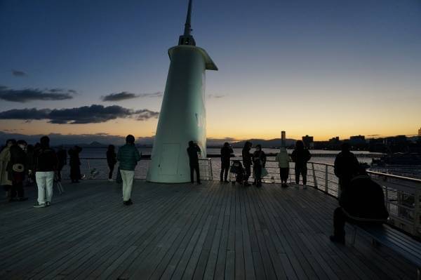 新年の幕開けを日本一のびわ湖で迎えるビアンカ初日の出クルーズ