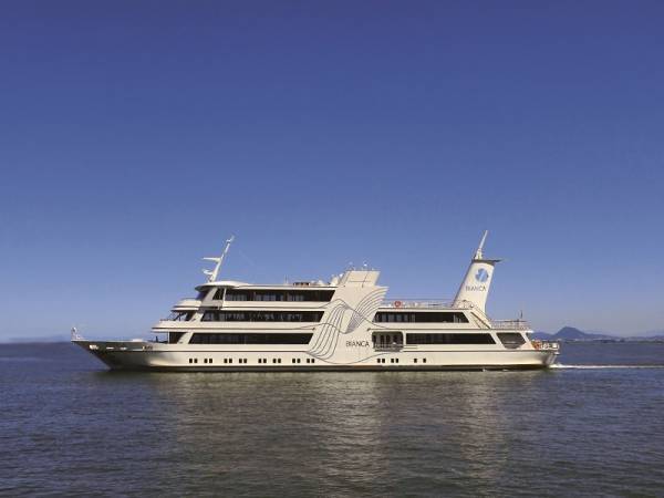 新年の幕開けを日本一のびわ湖で迎えるビアンカ初日の出クルーズ