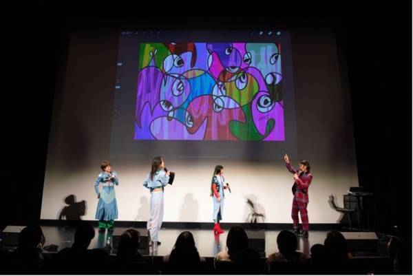 アーティスト「TAKUROMAN」×人気ミュージシャン　コラボステージでライブペイントした作品をNFTアートとして初のオークションで販売！12月10日 nanakusaにて販売開始